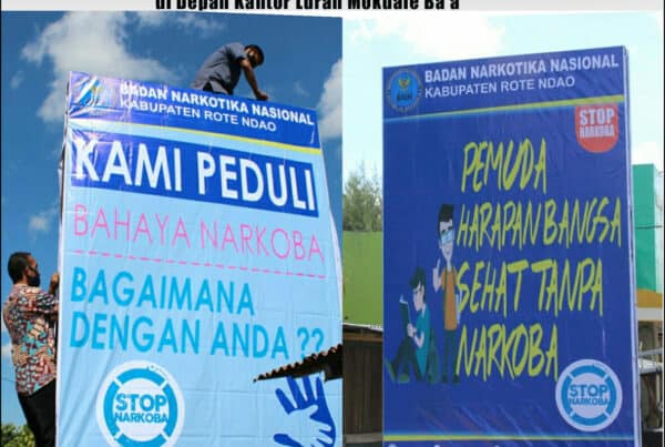 Diseminasi Informasi P4GN Melalui Media Luar Ruang di Depan Kantor Lurah Mokdale Ba’a