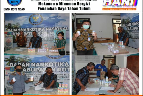 Cegah Covid - 19, BNNK Rote Ndao Melakukan Pembagian Makanan dan Minuman Bergizi Penambah Daya Tahan Tubuh Kepada Pegawai