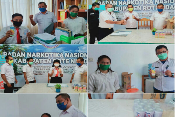 Cegah Covid - 19, BNNK Rote Ndao Melakukan Pembagian Minuman Penambah Daya Tahan Tubuh Kepada Pegawai Cegah Covid - 19, BNNK Rote Ndao Melakukan Pembagian Minuman Penambah Daya Tahan Tubuh Kepada Pegawai