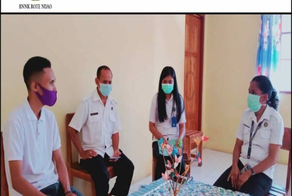 Bimbingan Teknis ke Lembaga Rehabilitasi Komponen Masyarakat (LRKM) Yayasan Mercy Indonesia Cabang Rote Ndao.