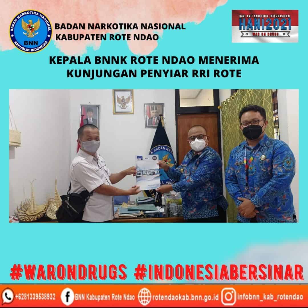 Kepala BNNK Rote Ndao Menerima kunjungan Penyiar RRI Rote Kepala BNNK Rote Ndao Menerima kunjungan Penyiar RRI Rote