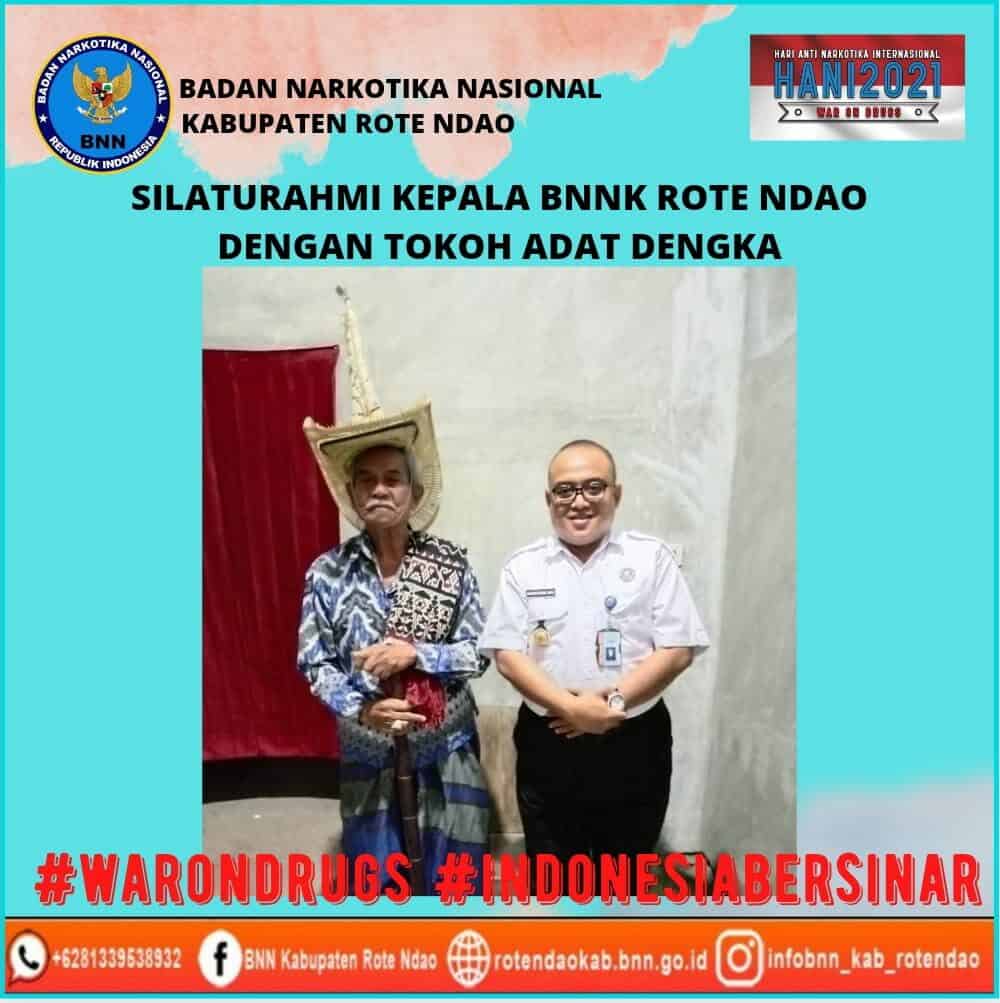 Silaturahmi Kepala BNNK Rote Ndao dengan Tokoh Adat Dengka Silaturahmi Kepala BNNK Rote Ndao dengan Tokoh Adat Dengka