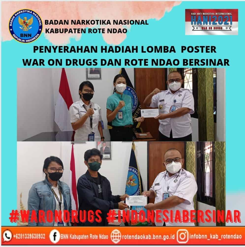 Penyerahan hadia pemenang lomba desain poster War On Drugs dan Rote Ndao Bersinar Penyerahan hadia pemenang lomba desain poster War On Drugs dan Rote Ndao Bersinar