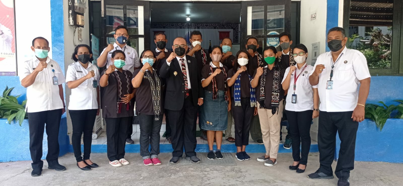 Penandatanganan Nota Kesepahaman P4GN BNN Kabupaten Rote Ndao dengan Pusat Pengembangan Anak (PPA) Cluster Nusa Lote Penandatanganan Nota Kesepahaman P4GN BNN Kabupaten Rote Ndao dengan Pusat Pengembangan Anak (PPA) Cluster Nusa Lote