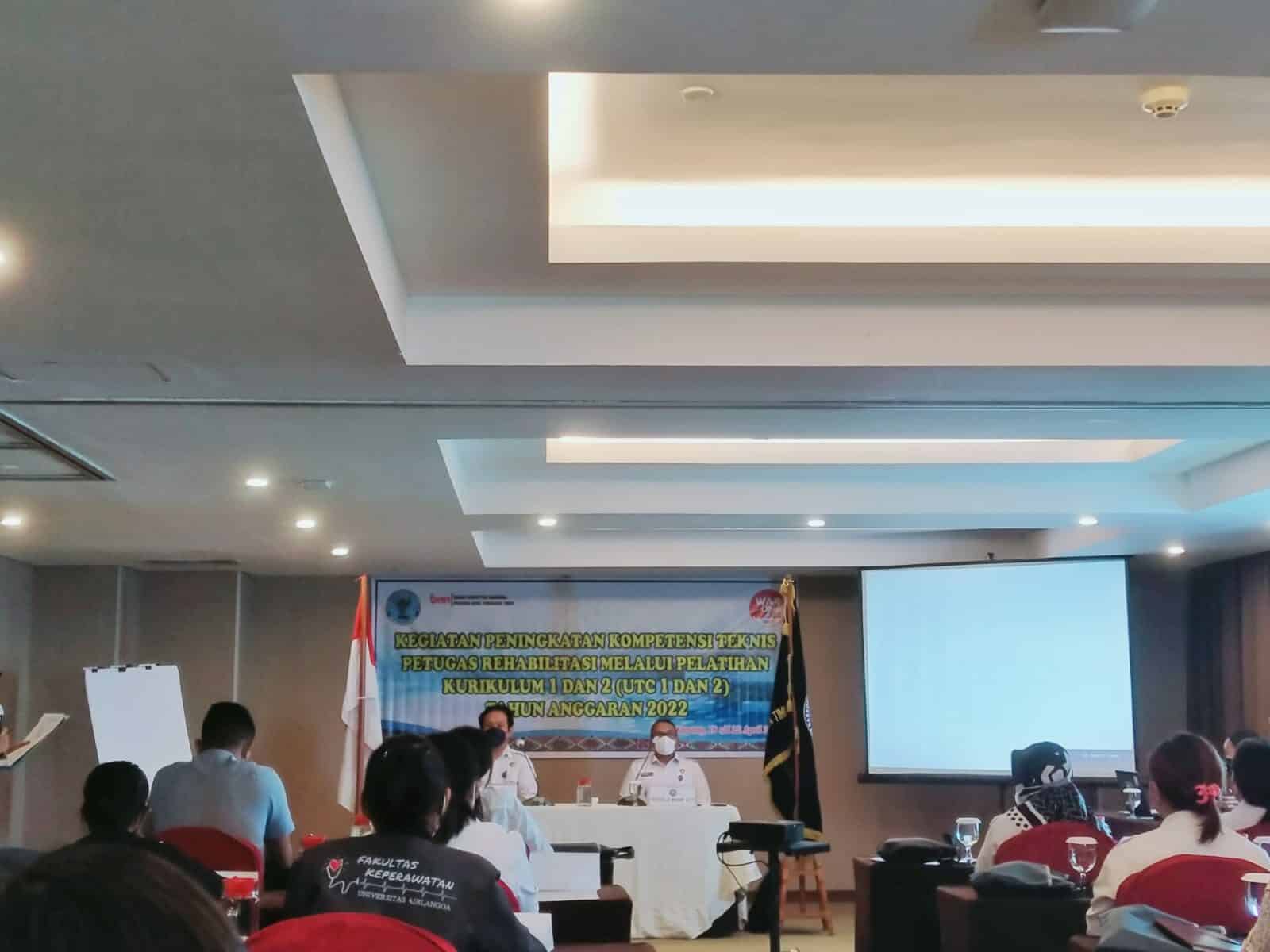 Kegiatan Peningkatan Kompetensi Teknis Petugas Rahabilitasi Melalui Pelatihan Kurikulum 1 dan 2 ( UTC 1 dan 2 ) Tahun Anggaran 2022. Kegiatan Peningkatan Kompetensi Teknis Petugas Rahabilitasi Melalui Pelatihan Kurikulum 1 dan 2 ( UTC 1 dan 2 ) Tahun Anggaran 2022.