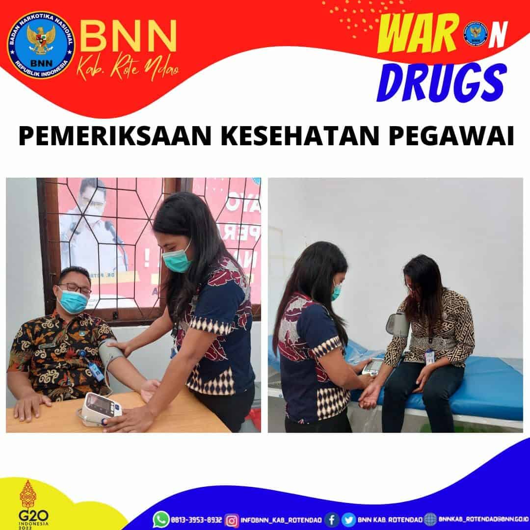 Pemeriksaan Kesehatan Berupa Mengukur Tekanan Darah. Pemeriksaan Kesehatan Berupa Mengukur Tekanan Darah.